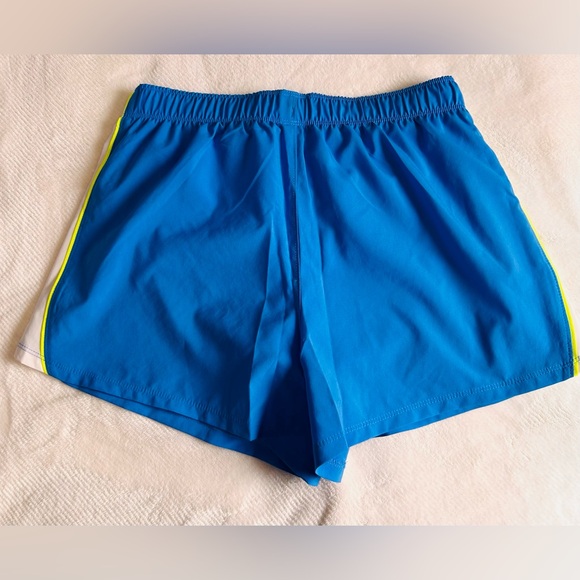 The North Face Women’s Elevation Shorts. Size M. NWT - Picture 2 of 6